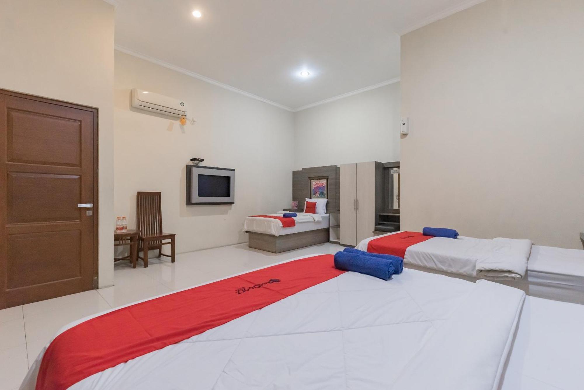 Reddoorz Resort Premium @ Sangkan Hurip Kuningan Exteriér fotografie