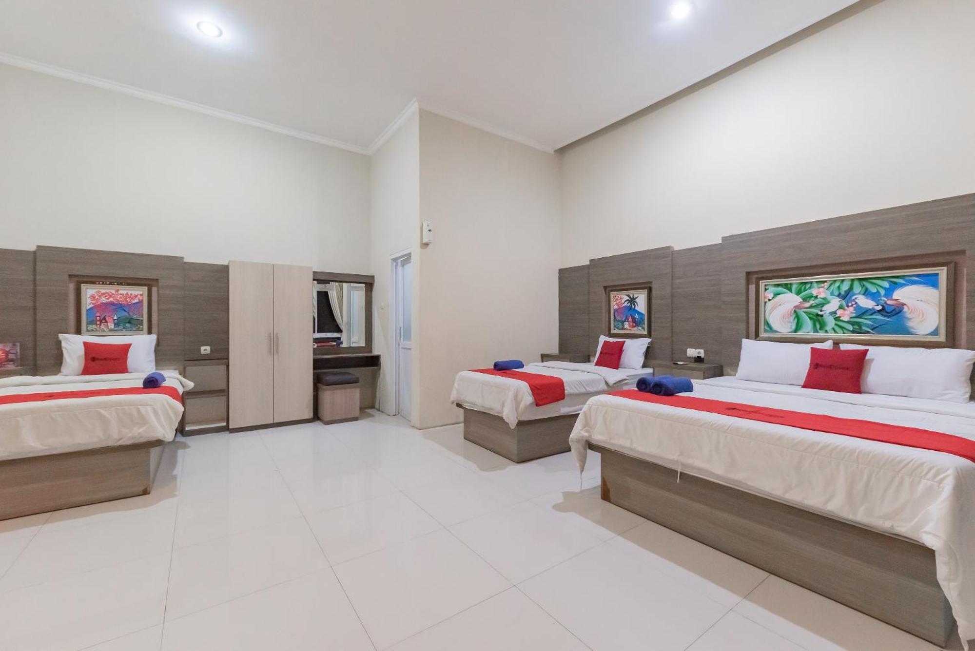 Reddoorz Resort Premium @ Sangkan Hurip Kuningan Exteriér fotografie