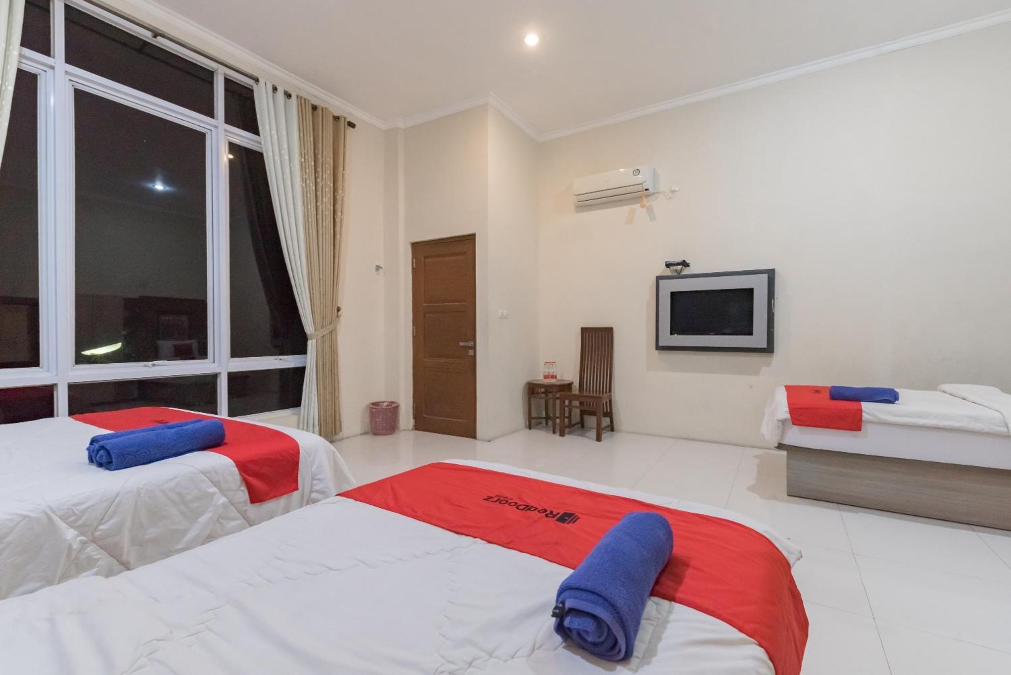 Reddoorz Resort Premium @ Sangkan Hurip Kuningan Exteriér fotografie