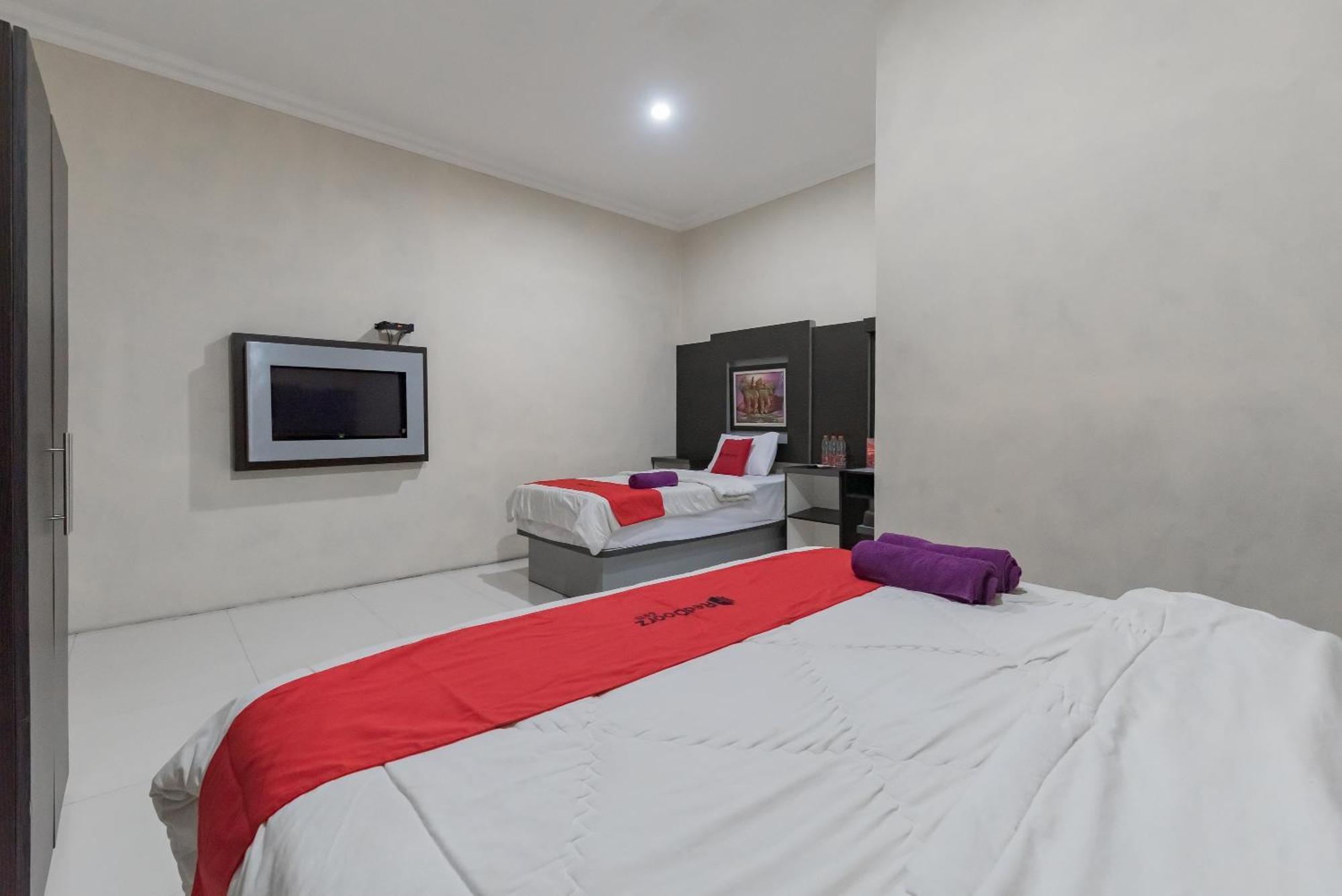 Reddoorz Resort Premium @ Sangkan Hurip Kuningan Exteriér fotografie